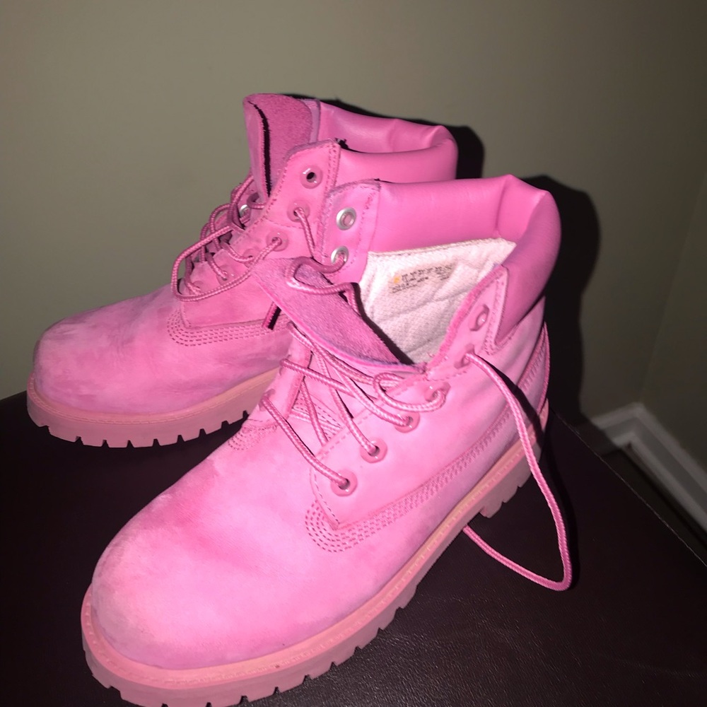 Pink Timberlands - Picture 2 of 5